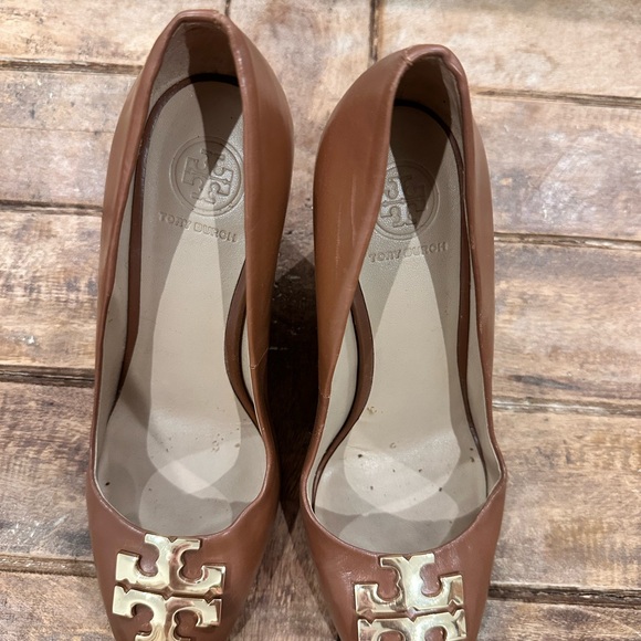 Tory Burch Raleigh Wedge Pumps - Picture 4 of 5